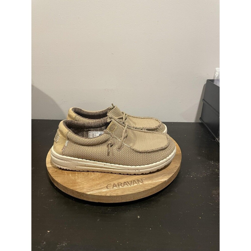 Hey Dude Wally Shoes Boys 2 Beige Tan Slip On Casual Comfort Sport Lightweight